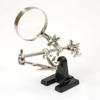 Fastrax Helping Hands W/Magnifier